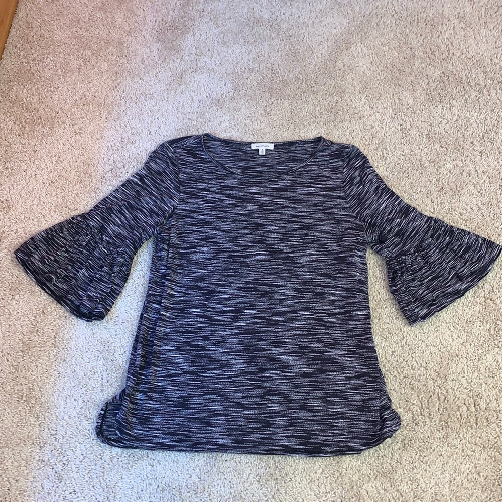 Women’s Max Studio Black and White Wide Sleeve Blouse